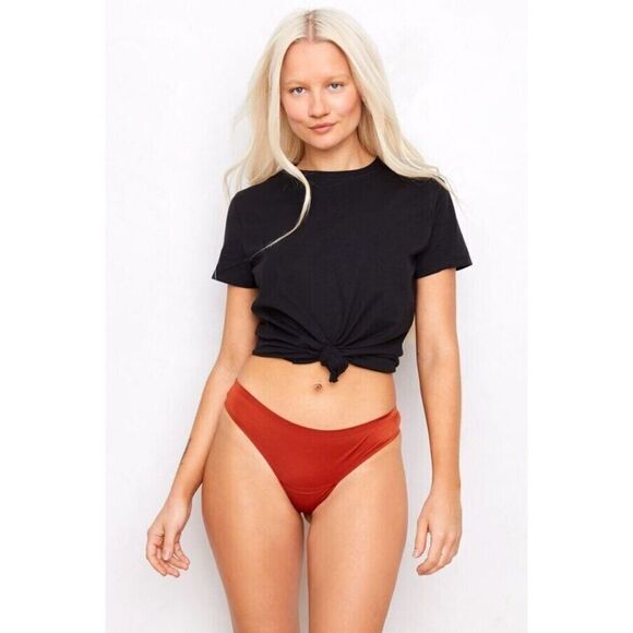 HAH by Free People Low Down Thong Panty Womens XS Bronze Low Rise Seamless NEW - Picture 1 of 6